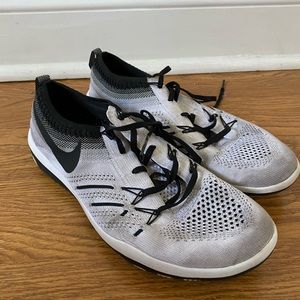 Nike flynit sneakers